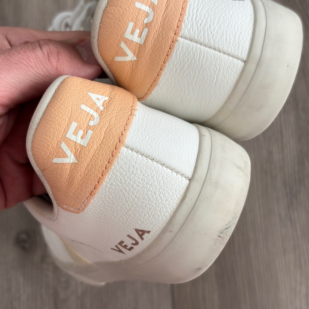 Veja Women's White Sneakers with Yellow V Logo and Peach Heel Tab - Picture 9 of 10